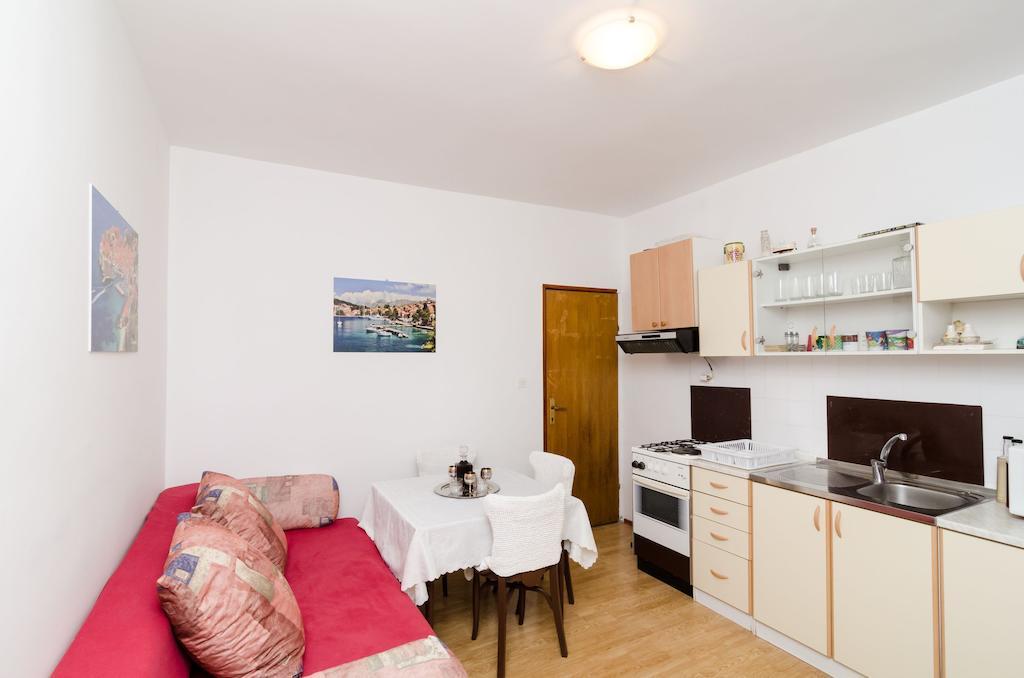 Guest House Kola Slano Cameră foto