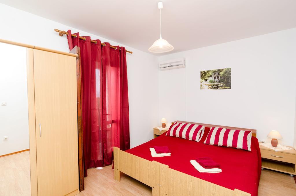 Guest House Kola Slano Cameră foto